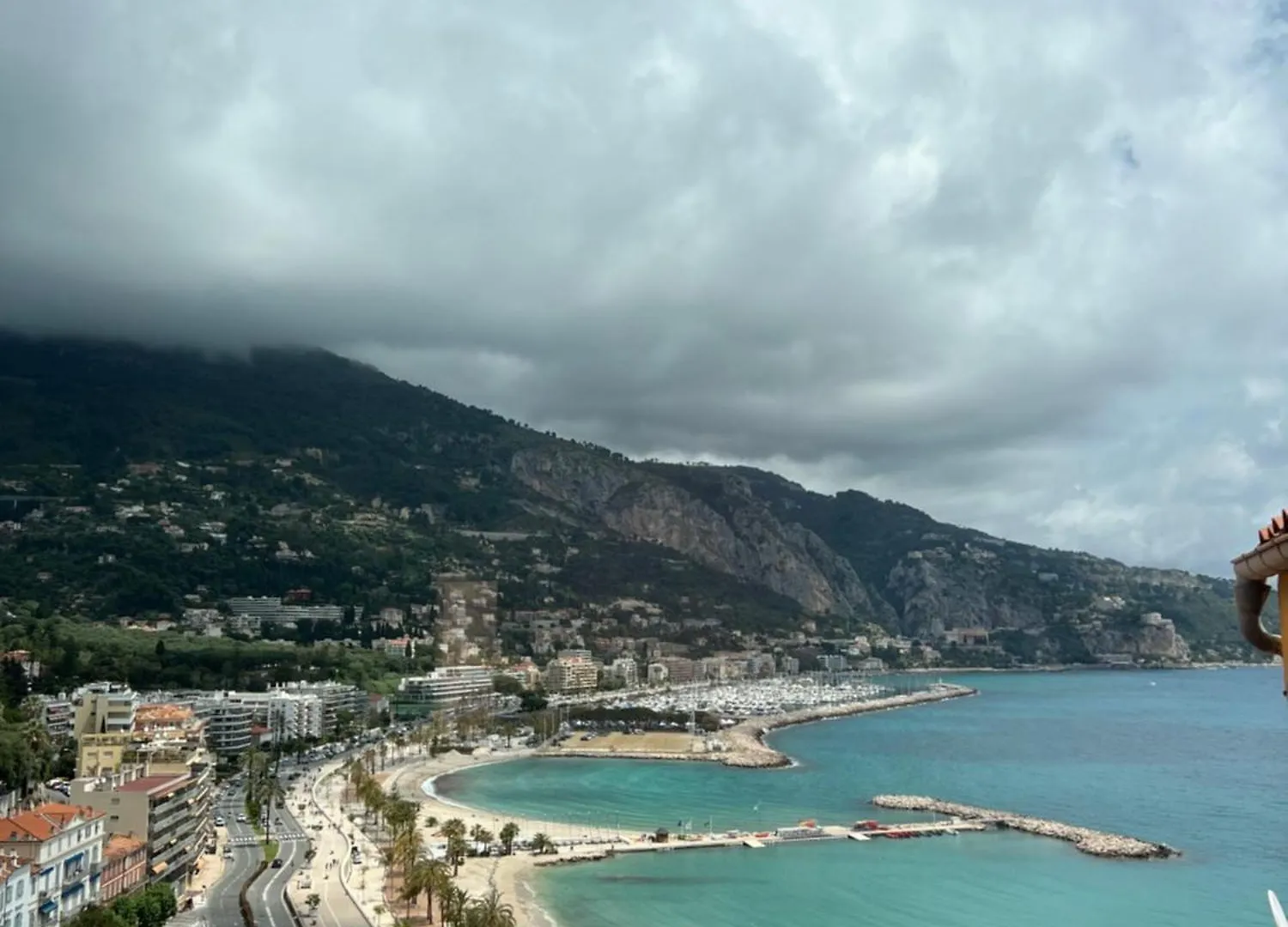 Appartement 2 Pieces Vue Mer Dans Le Quartier Historique De Menton 0*,  France